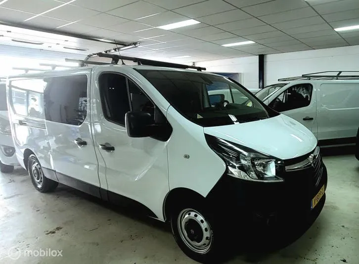 Opel Vivaro 2019 photo 2
