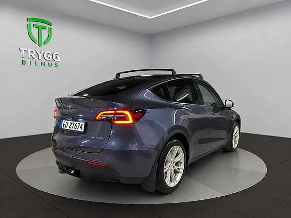Tesla Model Y 2022 photo 5