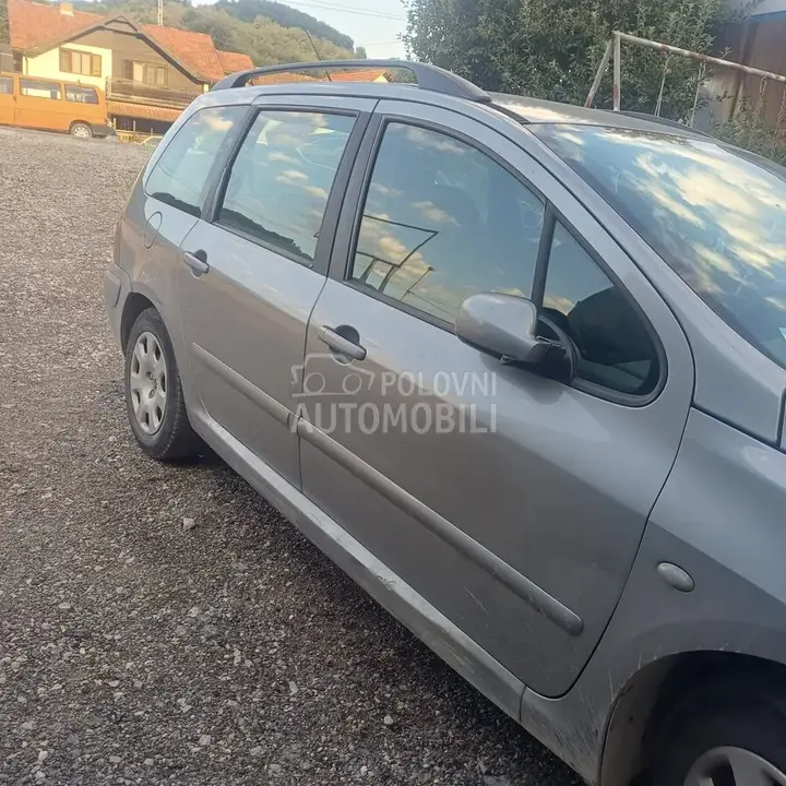 Peugeot 307 2005 photo 4