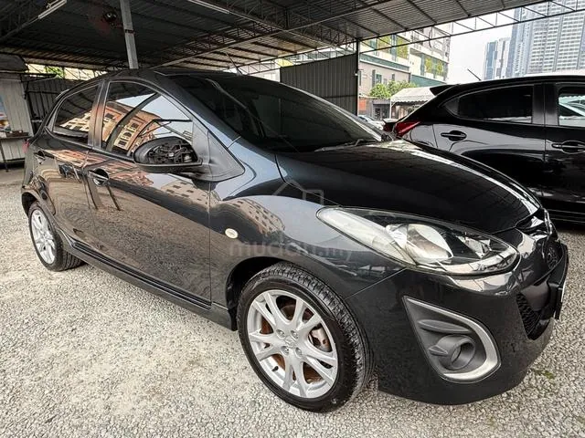 Mazda 2