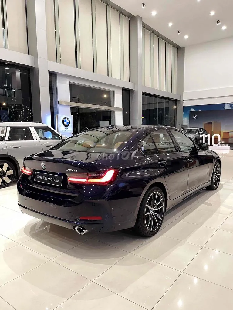 BMW 320I 2026 photo 3