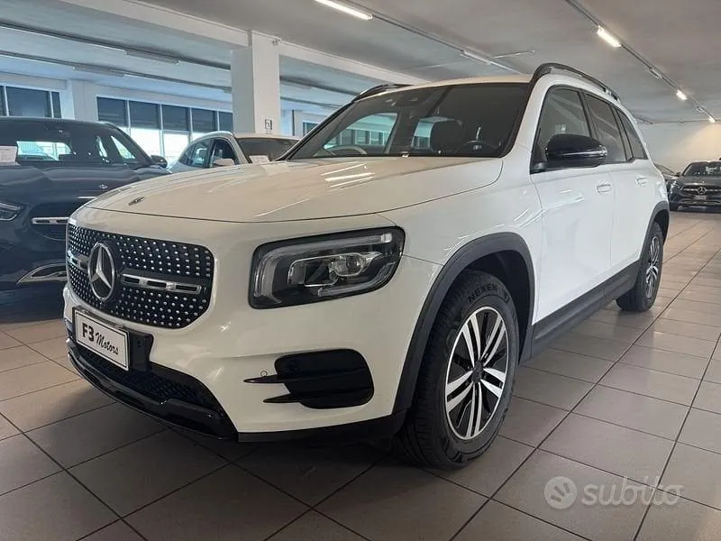 Mercedes-Benz Glb