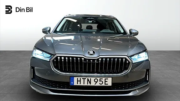 Skoda Superb 2025 photo 4