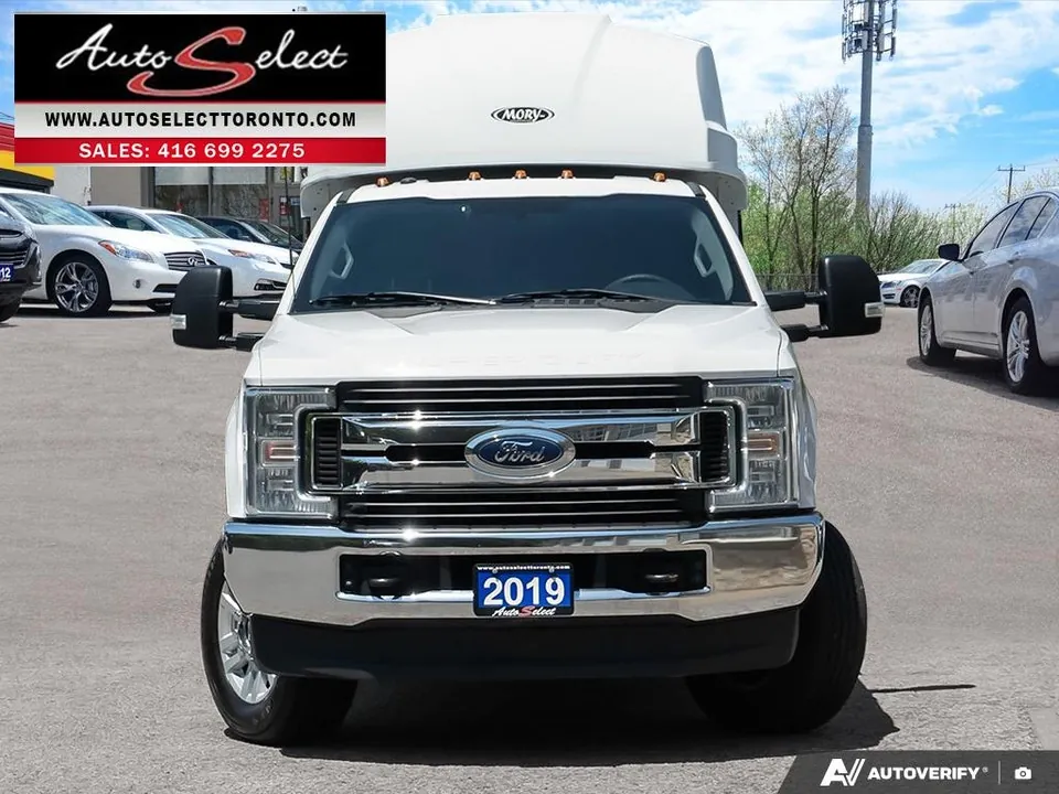 Ford F250 2019 photo 2