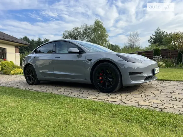Tesla Model 3 2021 photo 4
