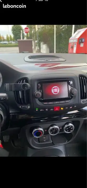 Fiat 500L 2016 photo 2