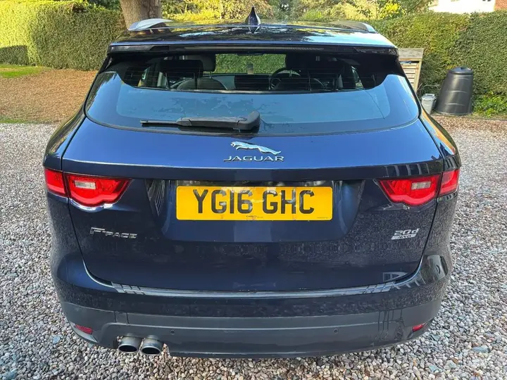 Jaguar F-Pace 2016 photo 3