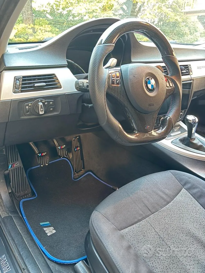 BMW 3 Series 2009 photo 5