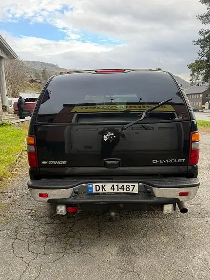 Chevrolet Tahoe 2002 photo 3