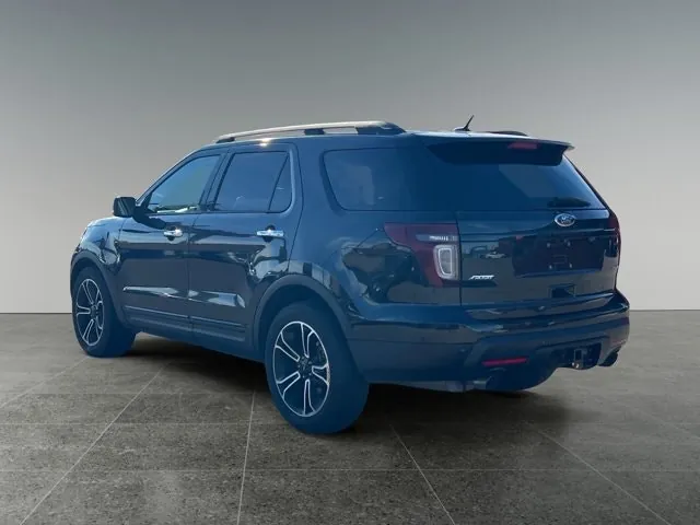 Ford Explorer Sport 2014 photo 4