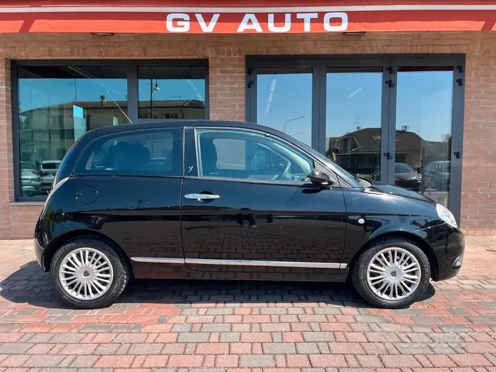 Lancia Ypsilon 2008 photo 4