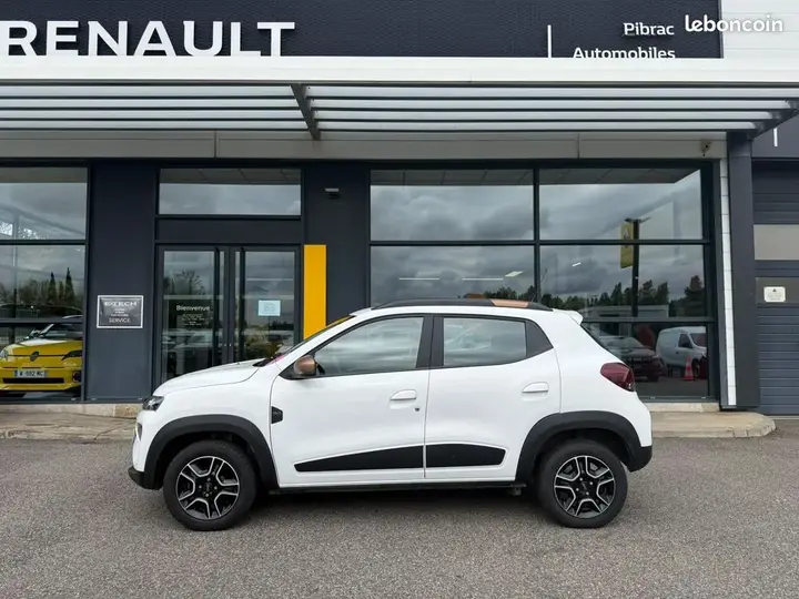 Dacia Spring 2023 photo 2