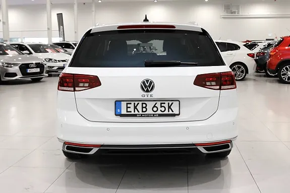 Volkswagen Passat 2022 photo 5