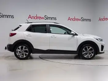 Kia Stonic 2023 photo 3