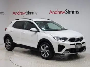 Kia Stonic 2023 photo 2