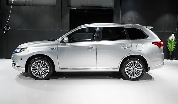 Mitsubishi Outlander 2020 photo 3