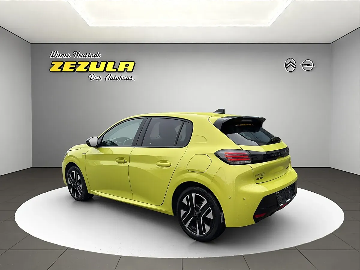 Peugeot 208 2025 photo 3