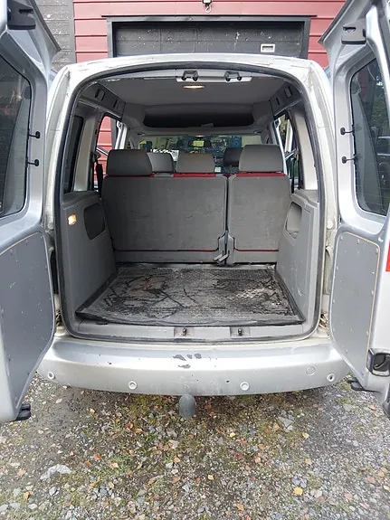 Volkswagen Caddy 2010 photo 3
