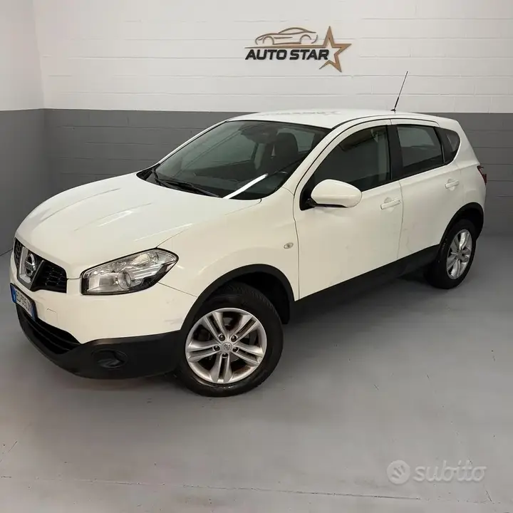 Nissan Qashqai 2010 photo 2