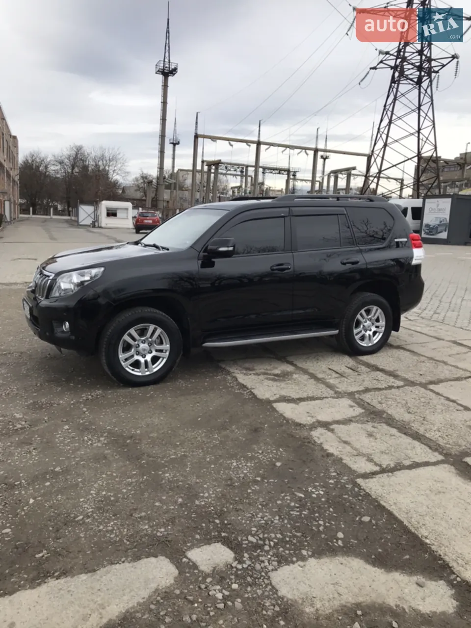 Toyota Land Cruiser Prado 2010 photo 5