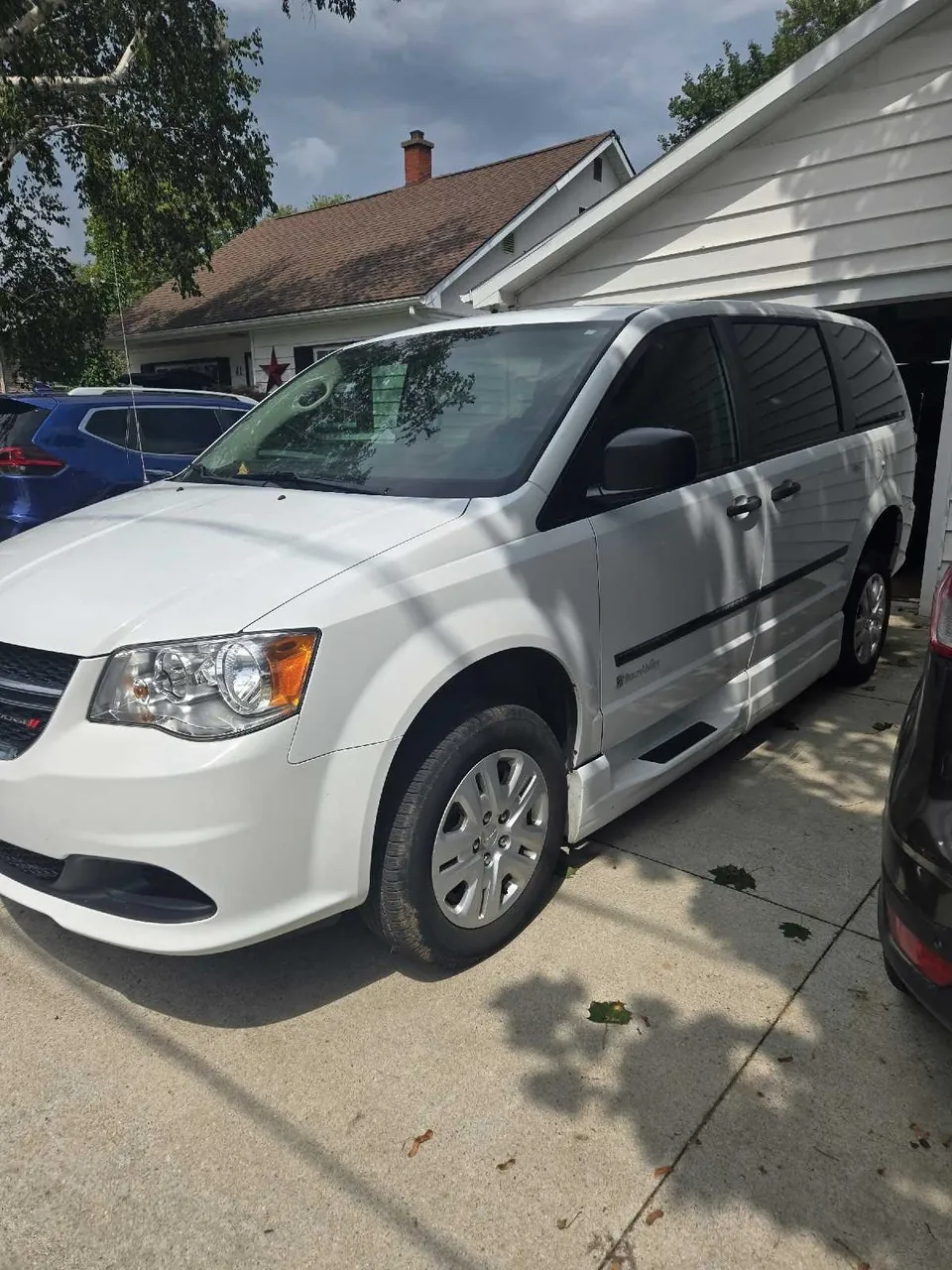 Dodge Caravan 2015 photo 4