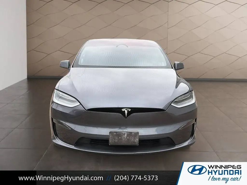 Tesla Model X 2023 photo 2