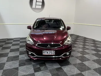 Mitsubishi Mirage 2016 photo 3