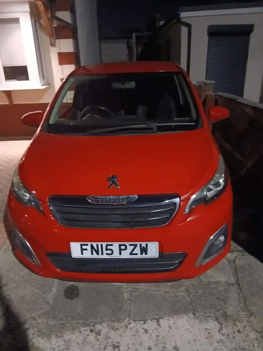 Peugeot 108 2015 photo 5