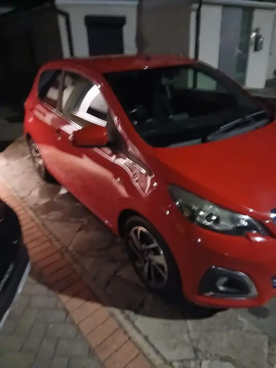 Peugeot 108 2015 photo 3