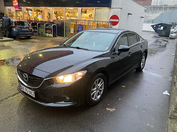 Mazda 6