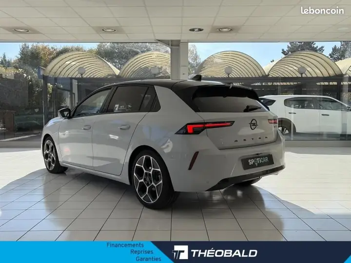 Opel Astra 2026 photo 3