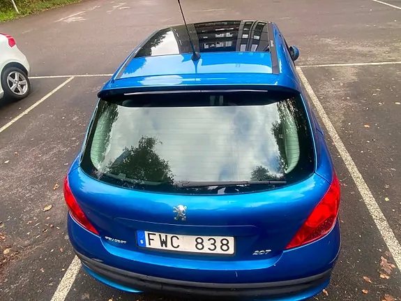 Peugeot 207 2007 photo 4