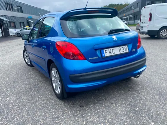 Peugeot 207 2007 photo 3