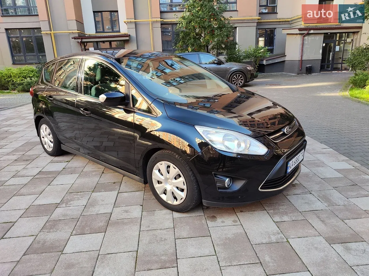 Ford C-Max 2012 photo 4