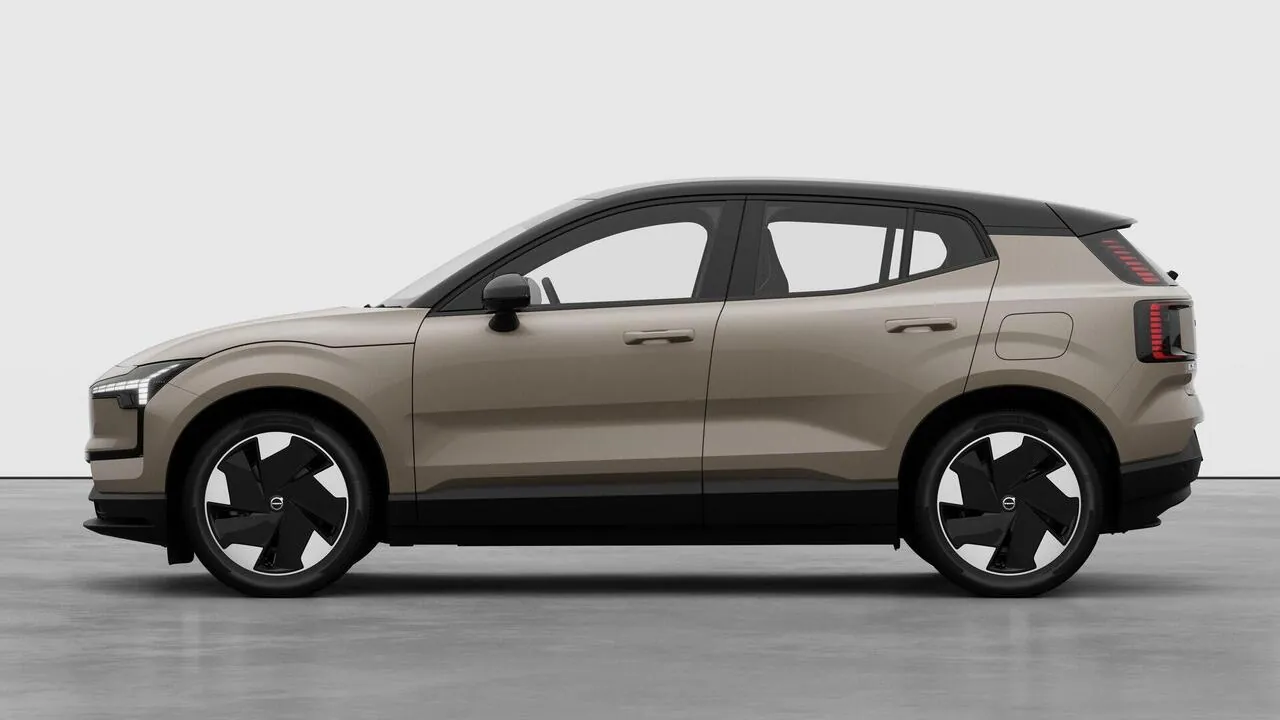 Volvo Ex30 2024 photo 4