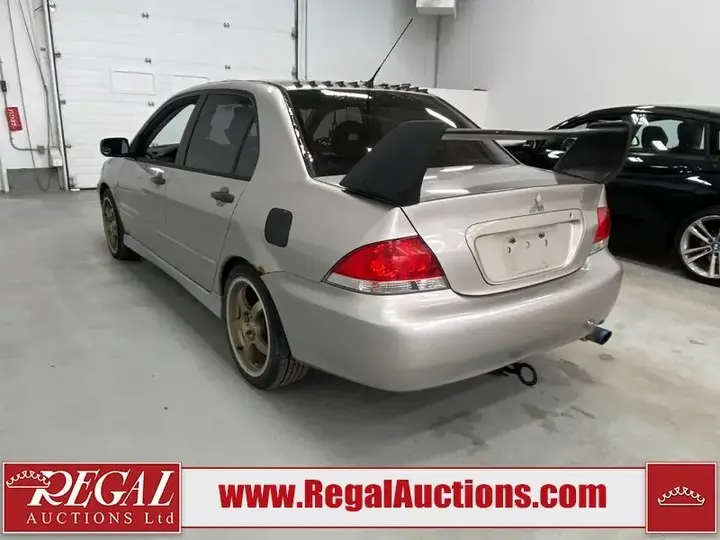 Mitsubishi Lancer 2005 photo 4