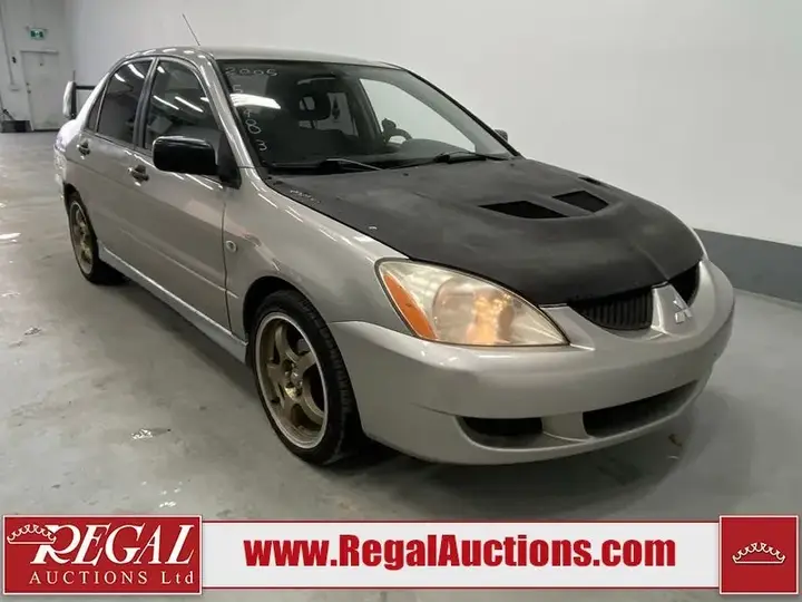 Mitsubishi Lancer 2005 photo 2