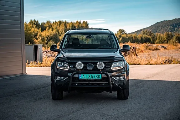 Volkswagen Amarok 2017 photo 2