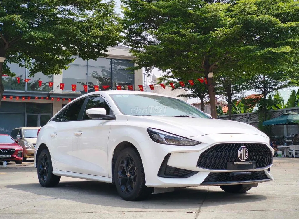 MG Mg5
