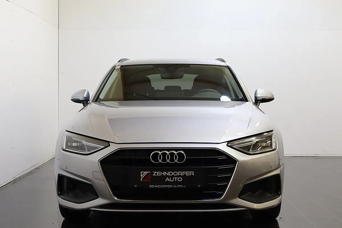 Audi A4 2021 photo 3