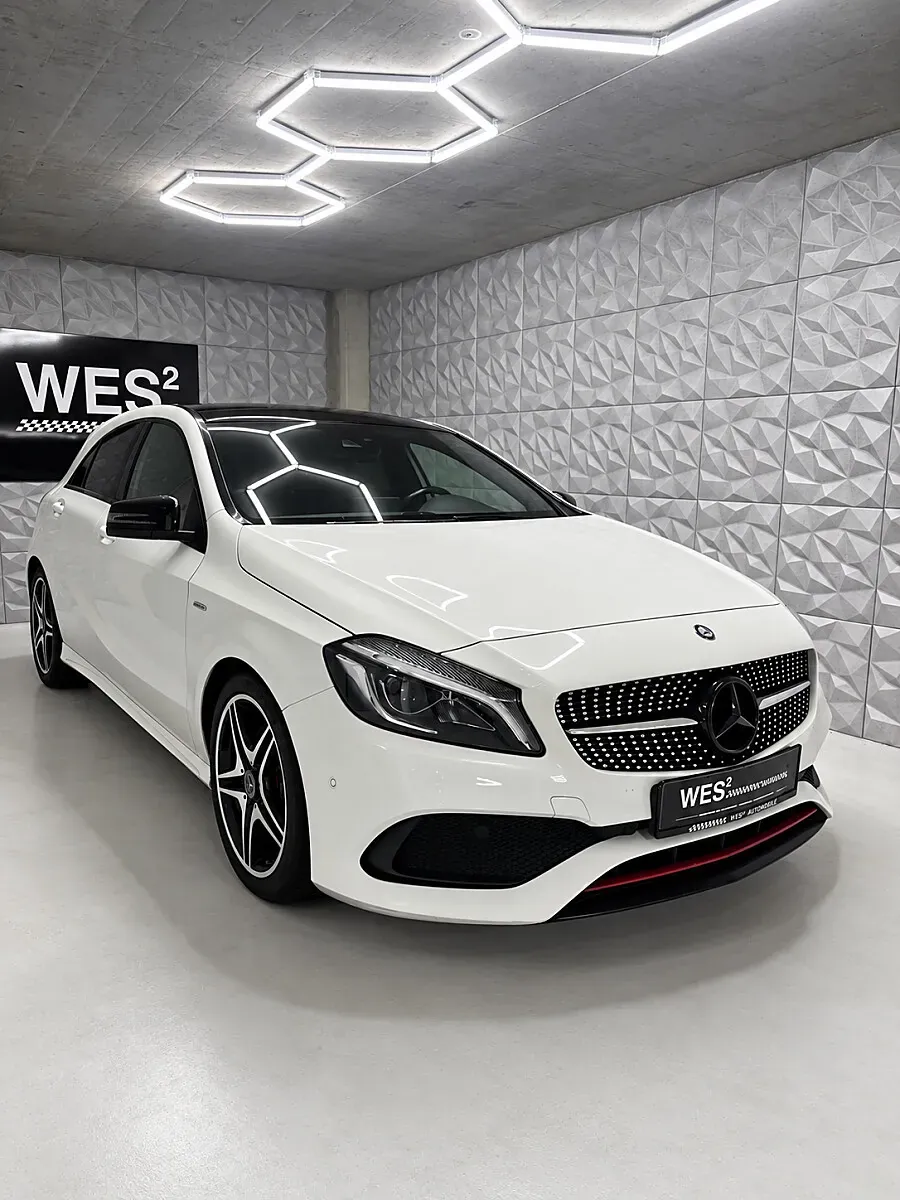 Mercedes-Benz A-Class 2017 photo 2