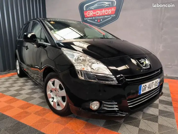 Peugeot 5008