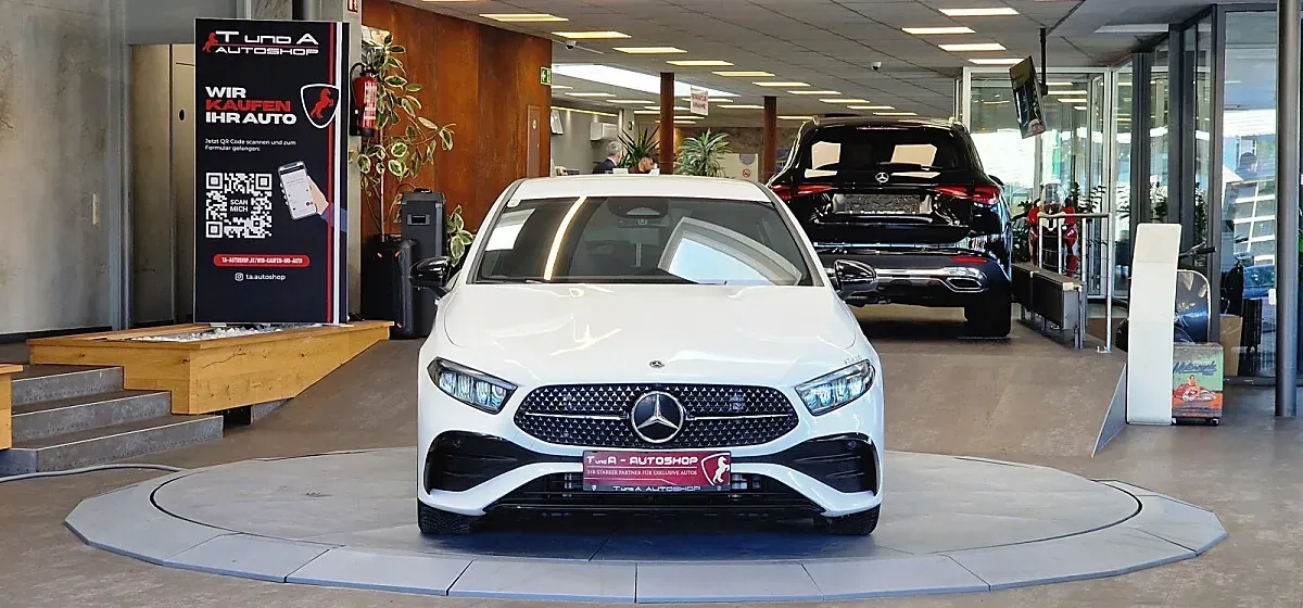 Mercedes-Benz A-Class 2023 photo 2