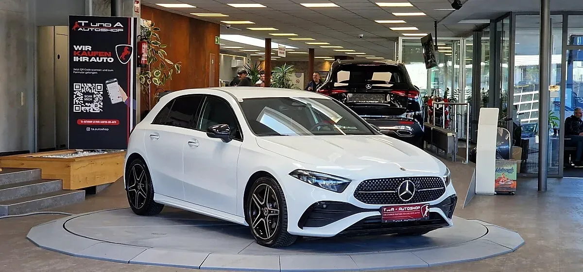 Mercedes-Benz A-Class 2023 photo 3