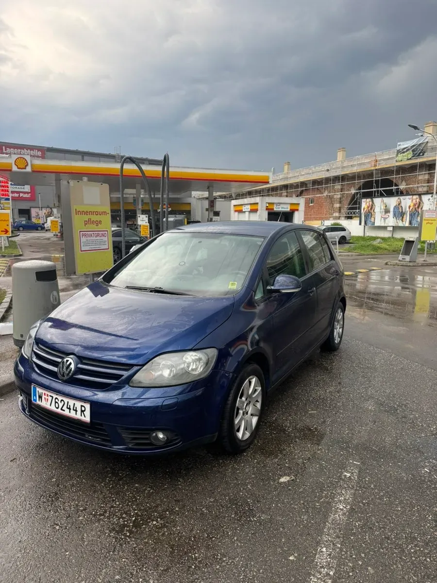 Volkswagen Golf 2006 photo 2