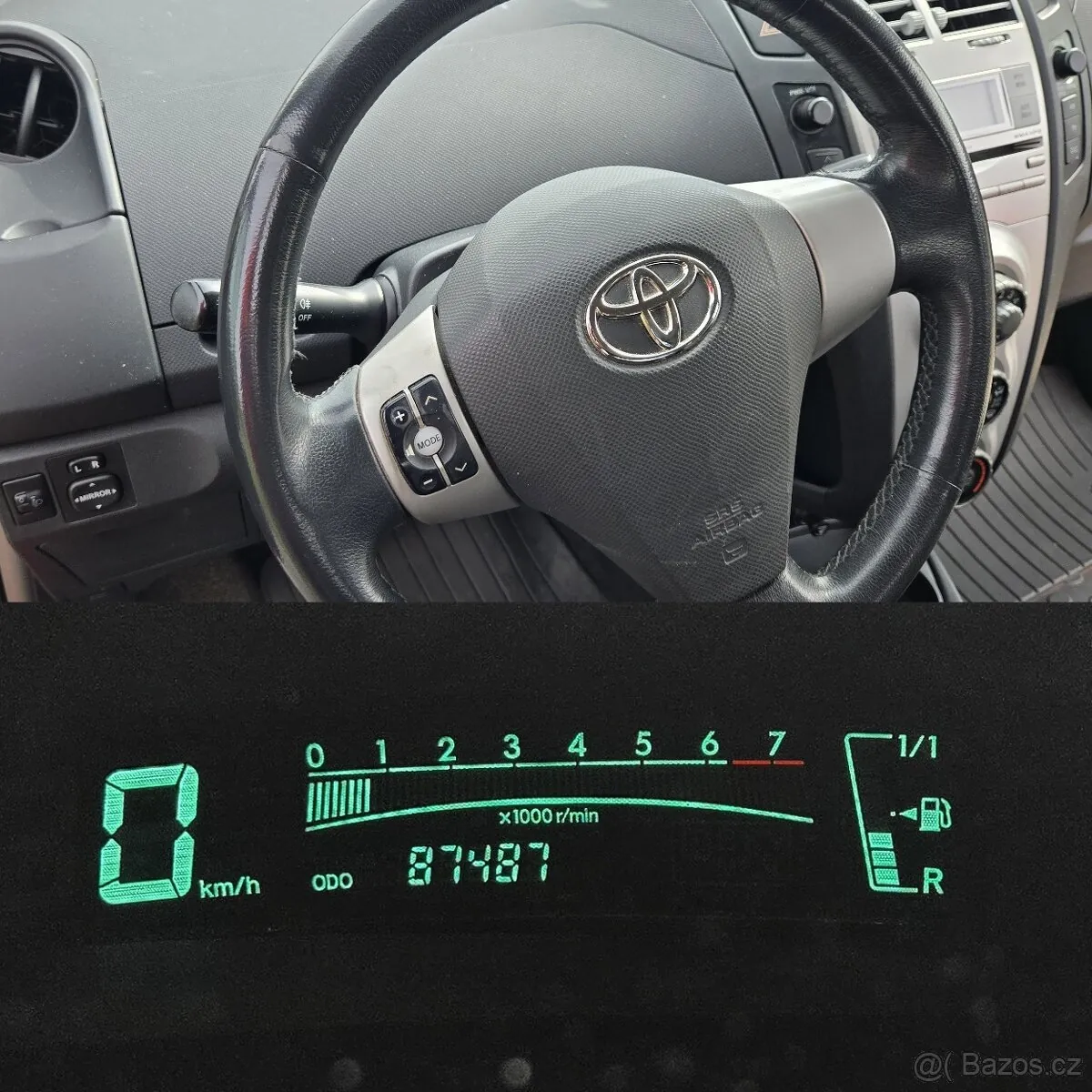 Toyota Yaris photo 2