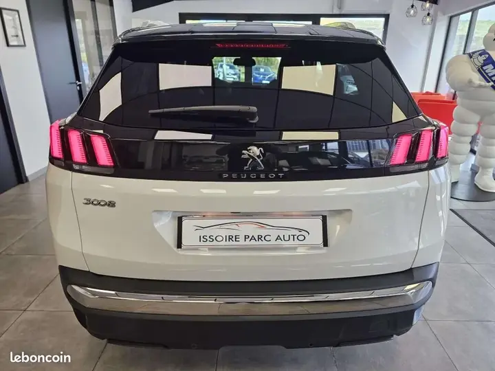 Peugeot 3008 2018 photo 5