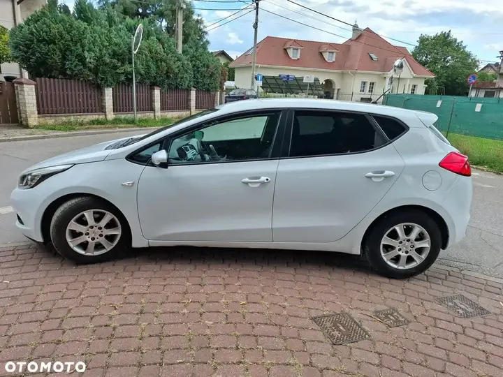 Kia Ceed 2013 photo 5