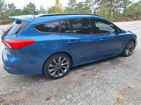 Ford Focus 2019 photo 3