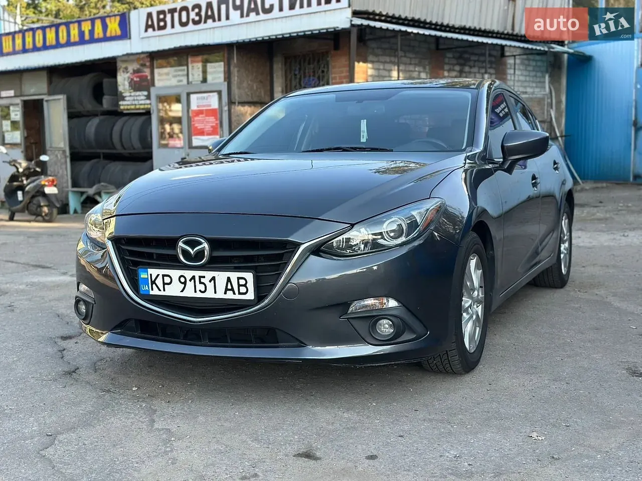 Mazda 3 2015 photo 2